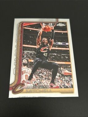 Topps Chrome Cleveland Cavaliers Donovan Mitchell Basketball Card